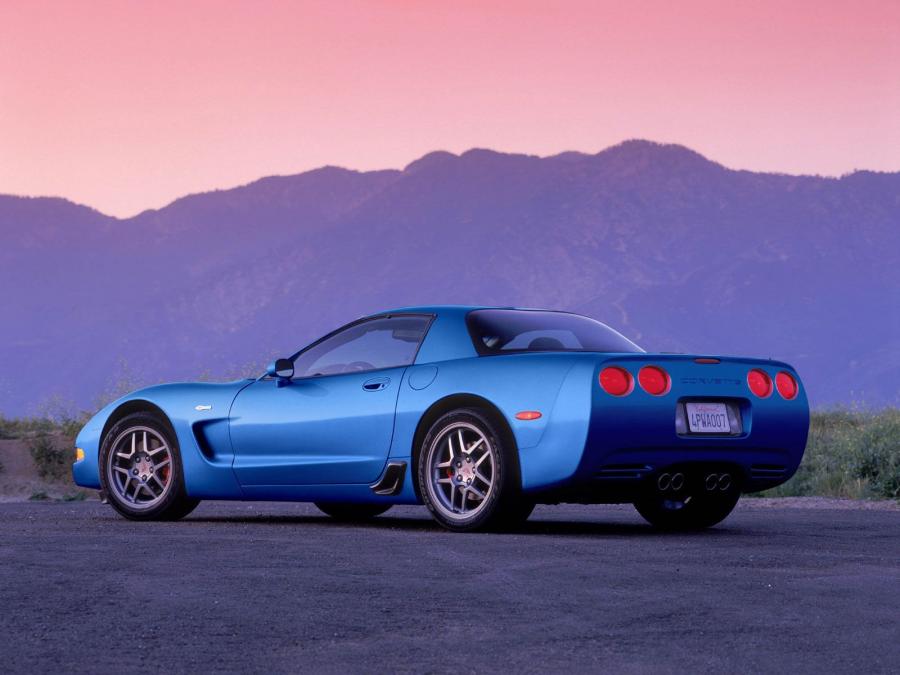  Chevrolet Corvette Z06 2002 года  (фото 3 из 4)